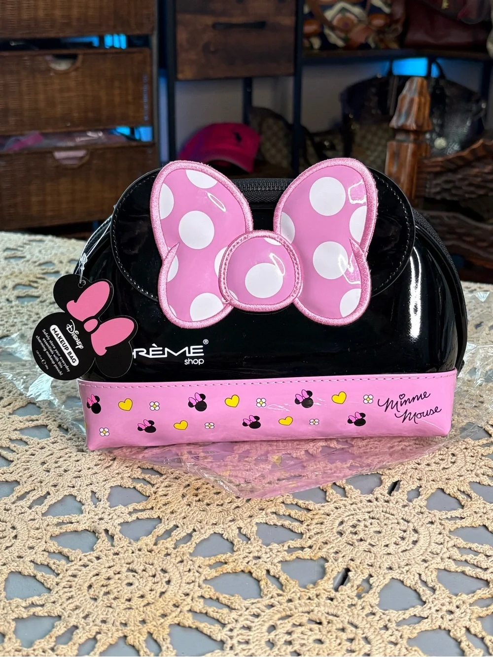 Disney Minnie Mouse Black and Pink Bow Kids Crossbody Bag